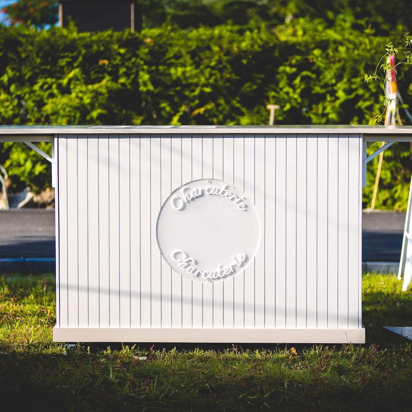 Charcuterie Bar op je bruiloft door Charming Weddings & Events