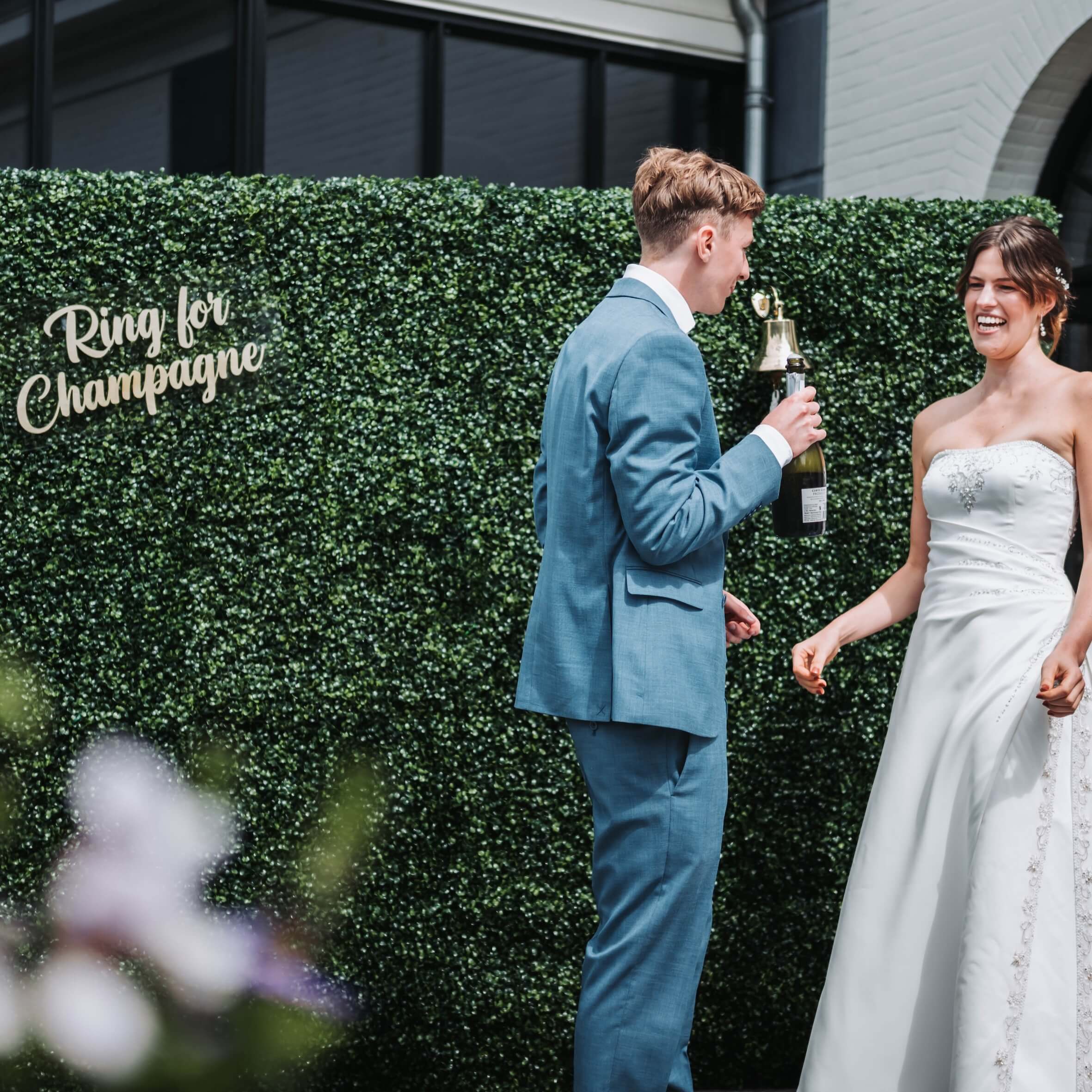 Champagne muur op je bruiloft - Charming Weddings & Events